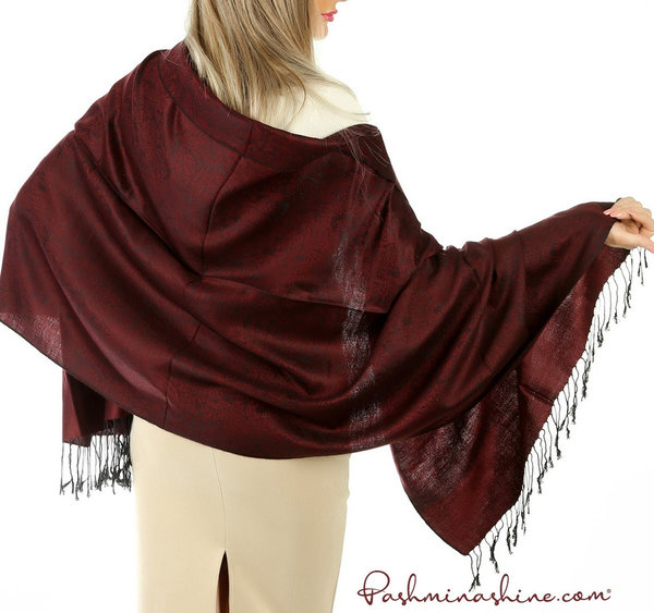 Bourgogne Rode Sjaal Dames Heren Cashmere Zijde Rood Zwart Paisley 200*70 cm. Zacht en Licht